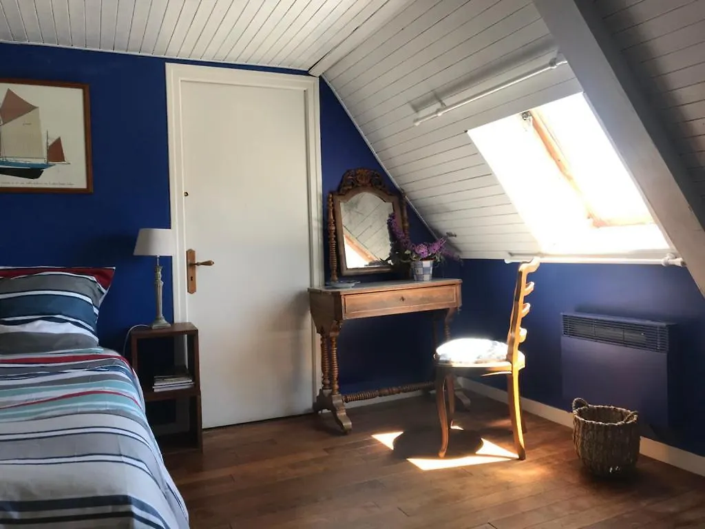 Bed & Breakfast Chambres D'Hotes Maison De Charme A Tregastel